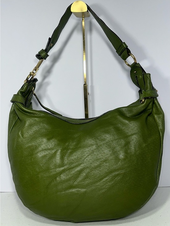 Salvatore Ferragamo Handbags - Salvatore Ferragamo hobo bag with a Gancini clasp